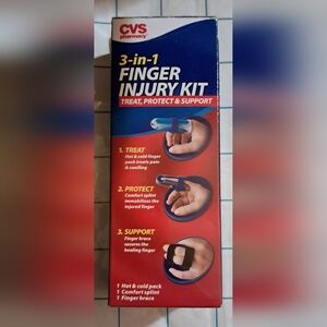 CVS 3 in 1 Finger Injury Kit